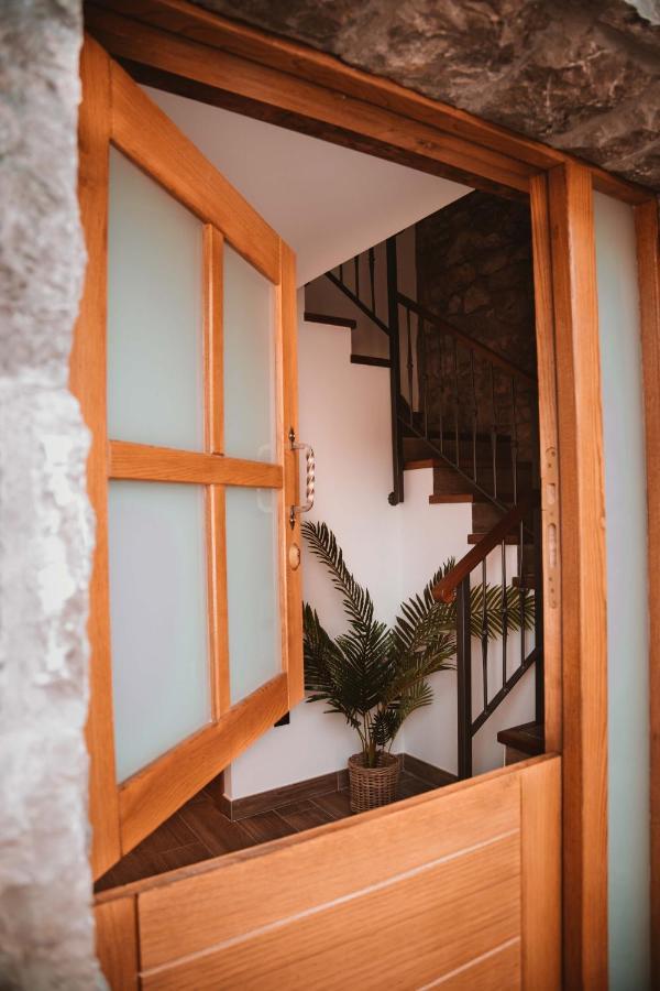 El Riveru - Astur Casas Rurales Balmori Exterior photo
